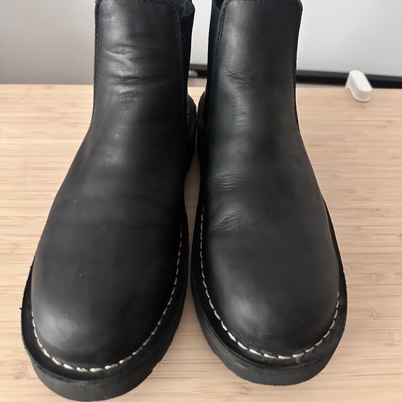 Danner Bull Run Chelsea,  black, US 6.5, EUR 36.5, UK4, runs big, EUC - Picture 2 of 5